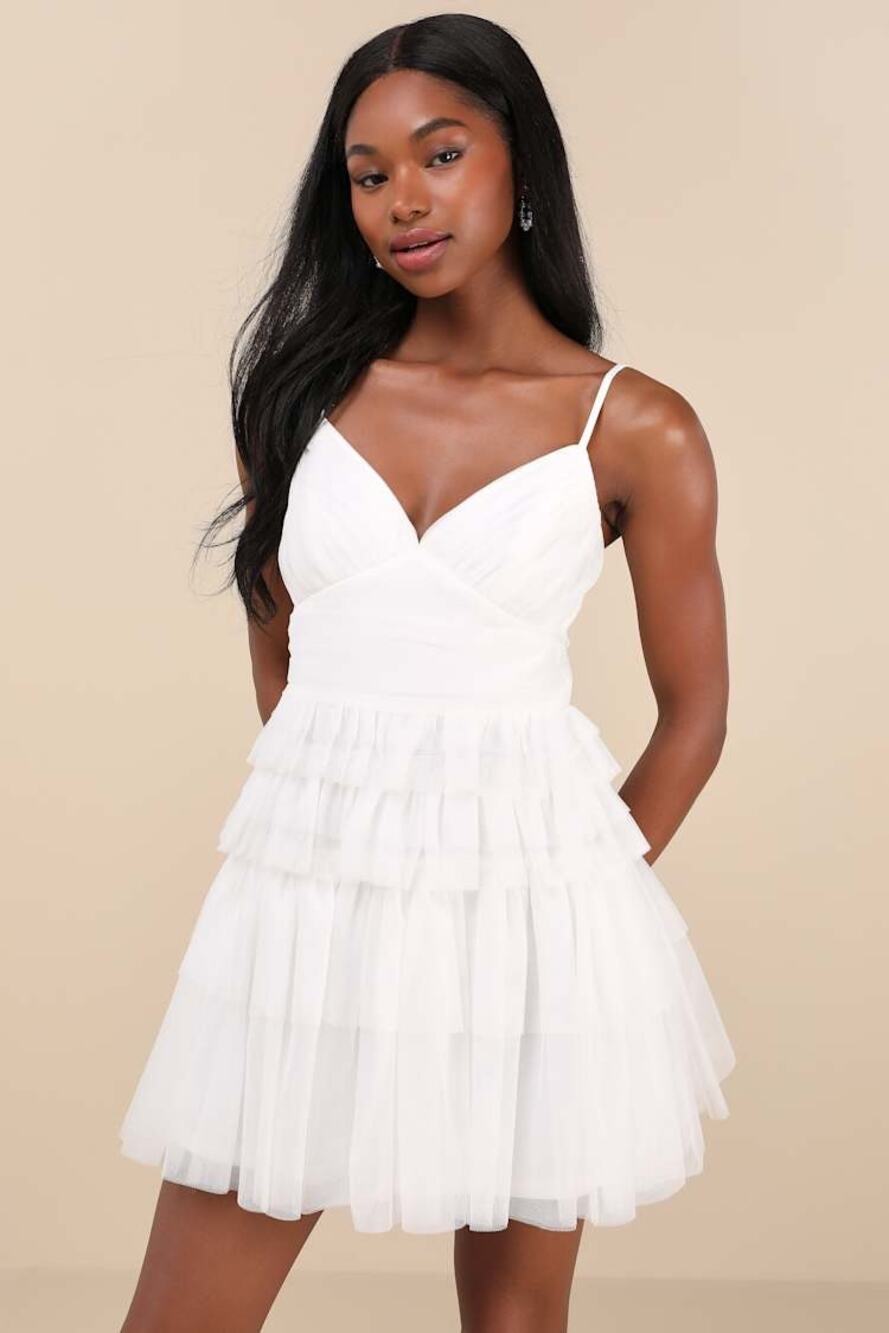 NWT Lulus Special Poise White Tulle Pleated Sleeveless Tiered Mini Dress Sz M